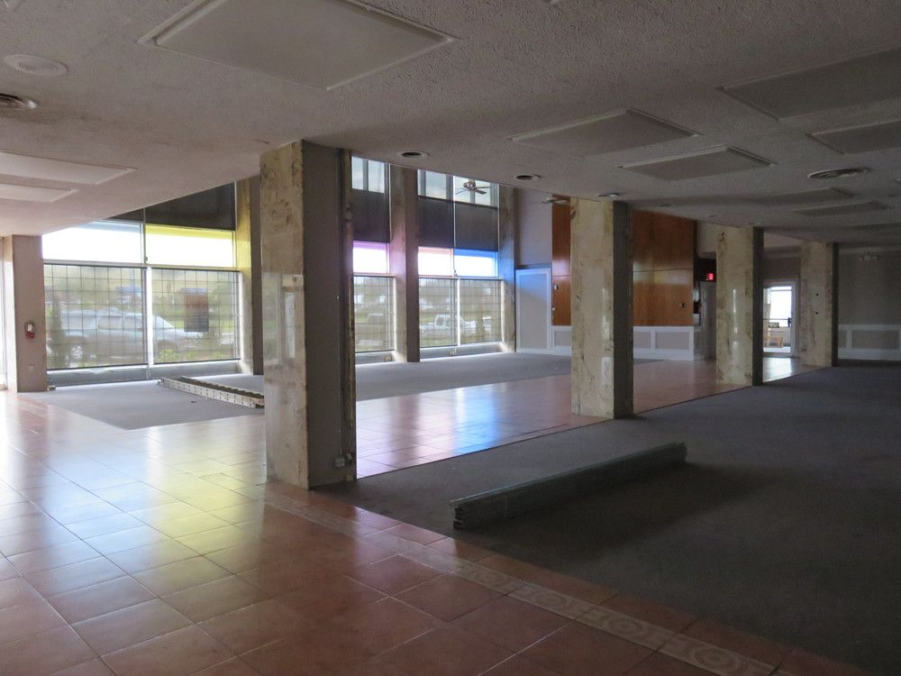Freestanding Downtown Building: 226-230 N. Beach Street, Daytona Beach, FL 32114